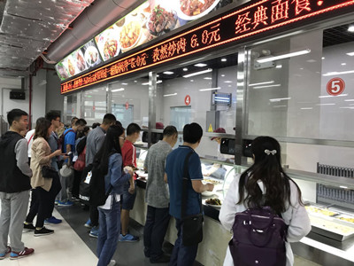 新生就餐1_副本 新生就餐1_副本